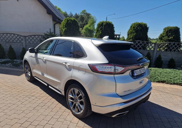 Ford EDGE cena 119000 przebieg: 140000, rok produkcji 2019 z Ujazd małe 781